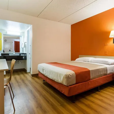 Motel 6 Tempe, Az Phoenix Airport Priest Dr Exterior photo
