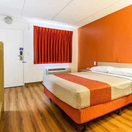 Motel 6 Tempe, Az Phoenix Airport Priest Dr Exterior photo